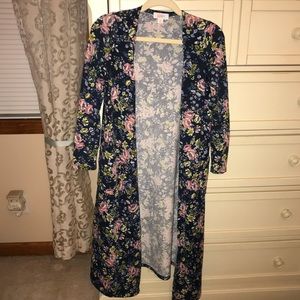 LuLaRoe Sweaters - Beautiful floral Lularoe Sarah sweater😍 LuLaRoe Sweaters - Beautiful floral Lularoe Sarah sweater😍